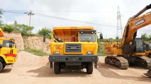 Карьерный самосвал LT110