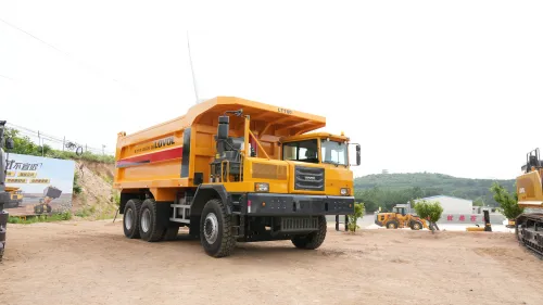 Карьерный самосвал LT160